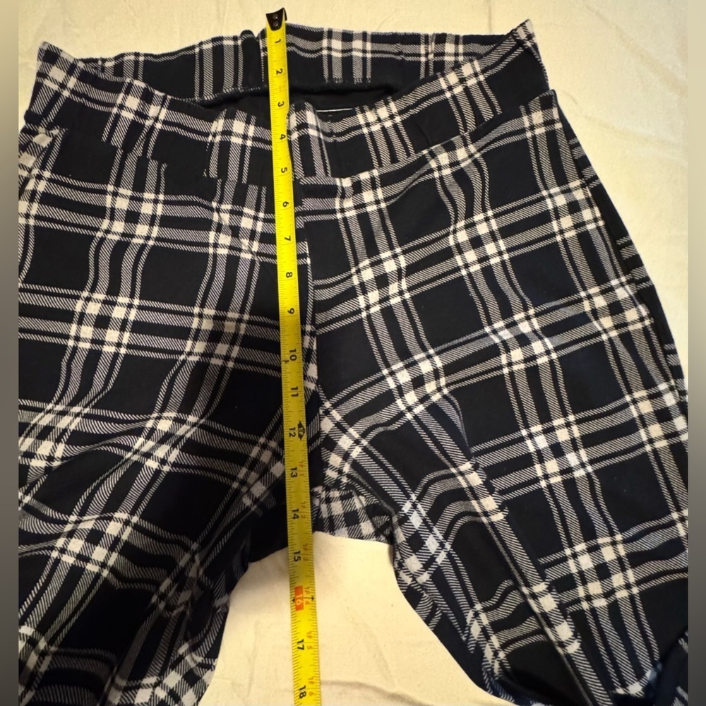 Torrid Black and White Plaid Trousers Size 2 - Picture 6 of 6